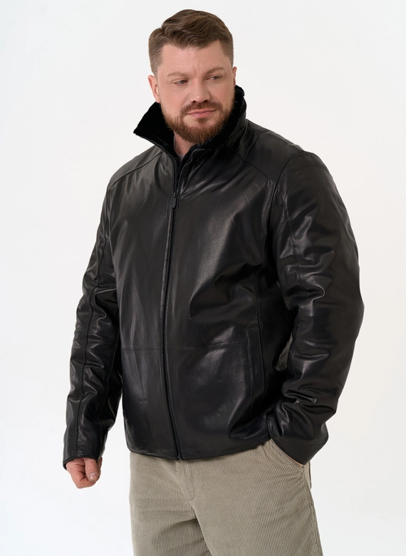 Мужская дубленка черного цвета
