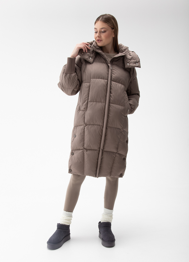 фото Женский пуховик с капюшоном  модель № 28012