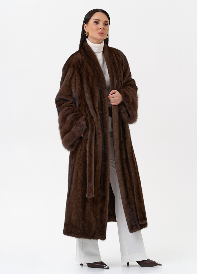 Шуба из скандинавской норки с куницей модель № 29258 универмаг малина