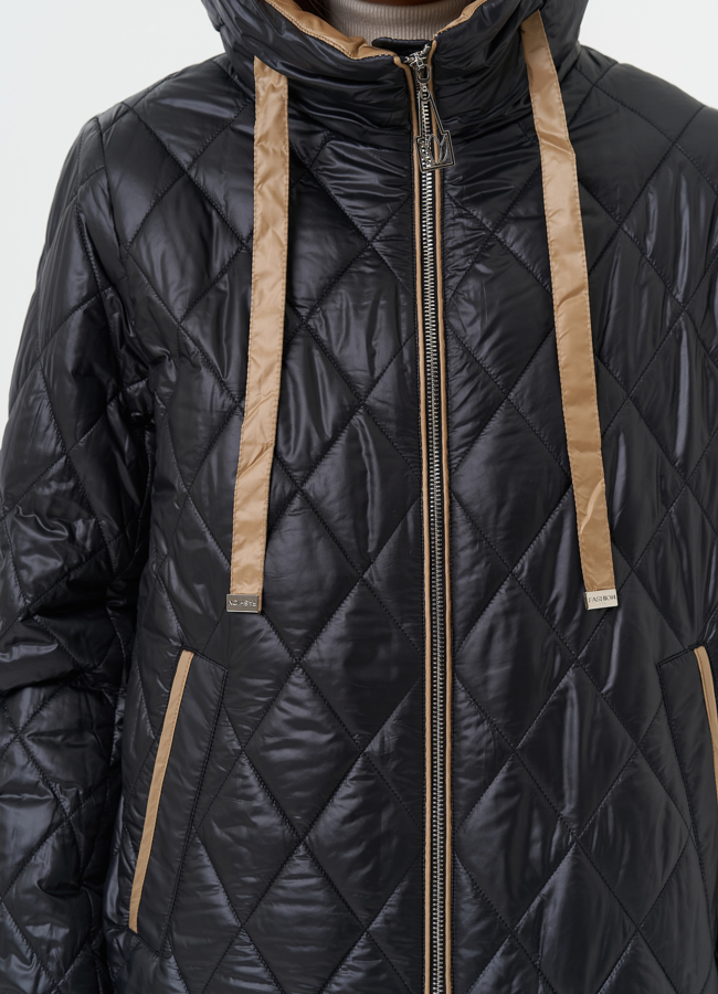 Стеганая куртка с капюшоном модель № 27872 в рассрочку