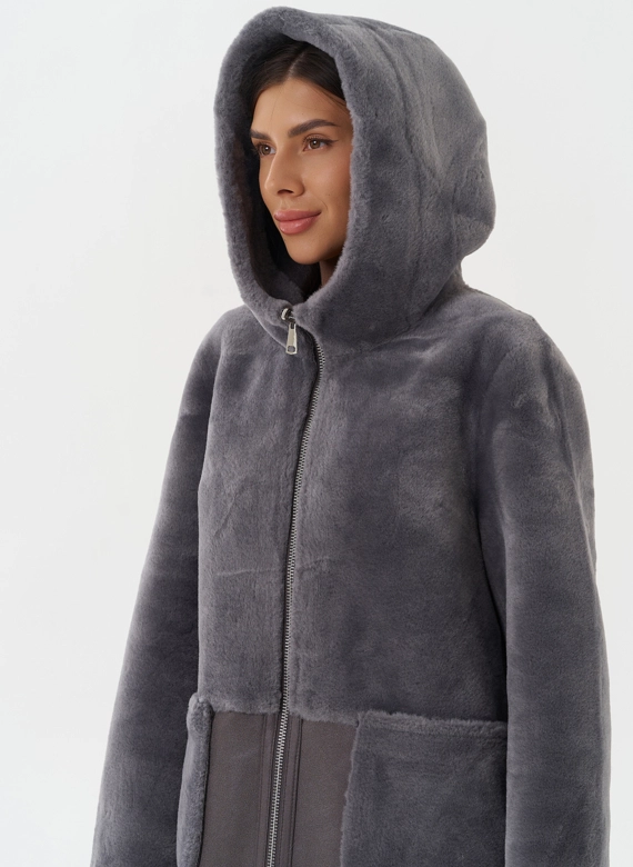 Двухсторонняя эко дубленка с капюшоном